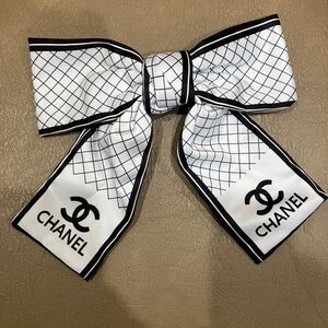 White and Black Bow Hair Accessory